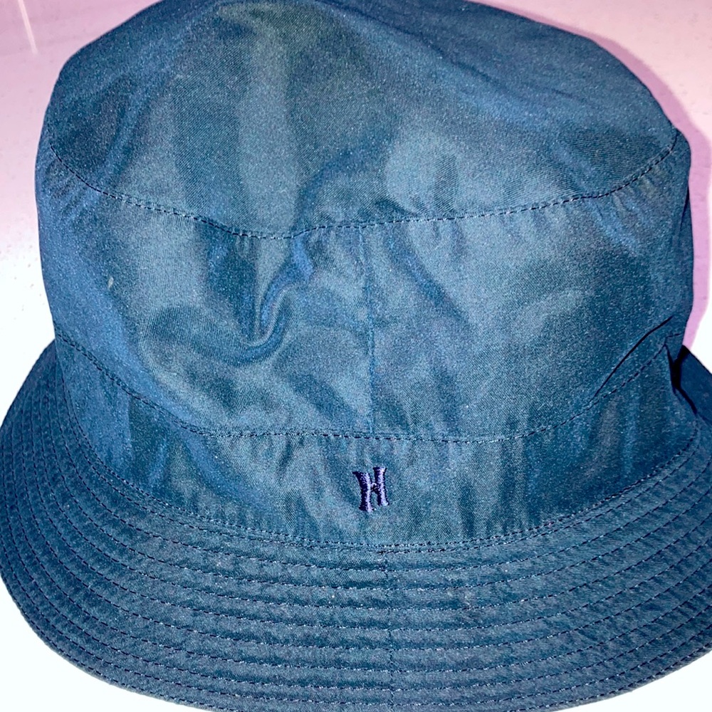 💯 Authentic Hermes Bucket Hat